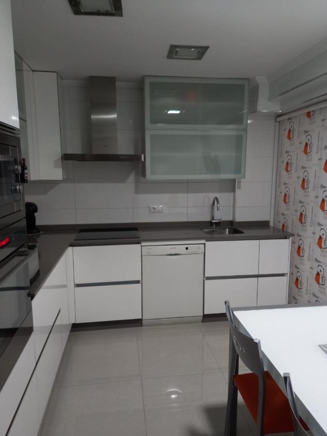 Apartamento Fantastico piso, próximo a la estación de tren. Vigo Exterior foto
